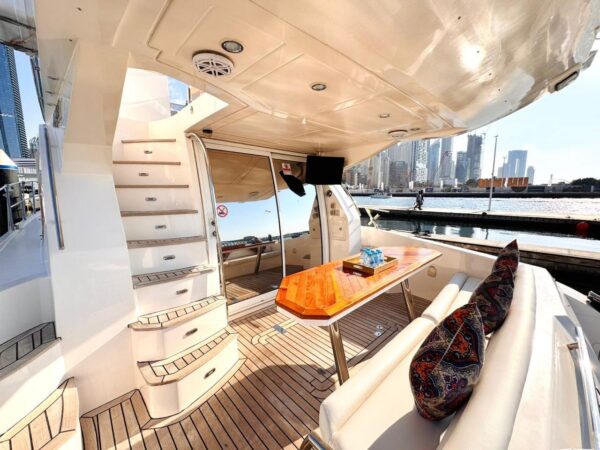 Book Your Yacht Now - Tour UAE With Rawan 550 AED/hr